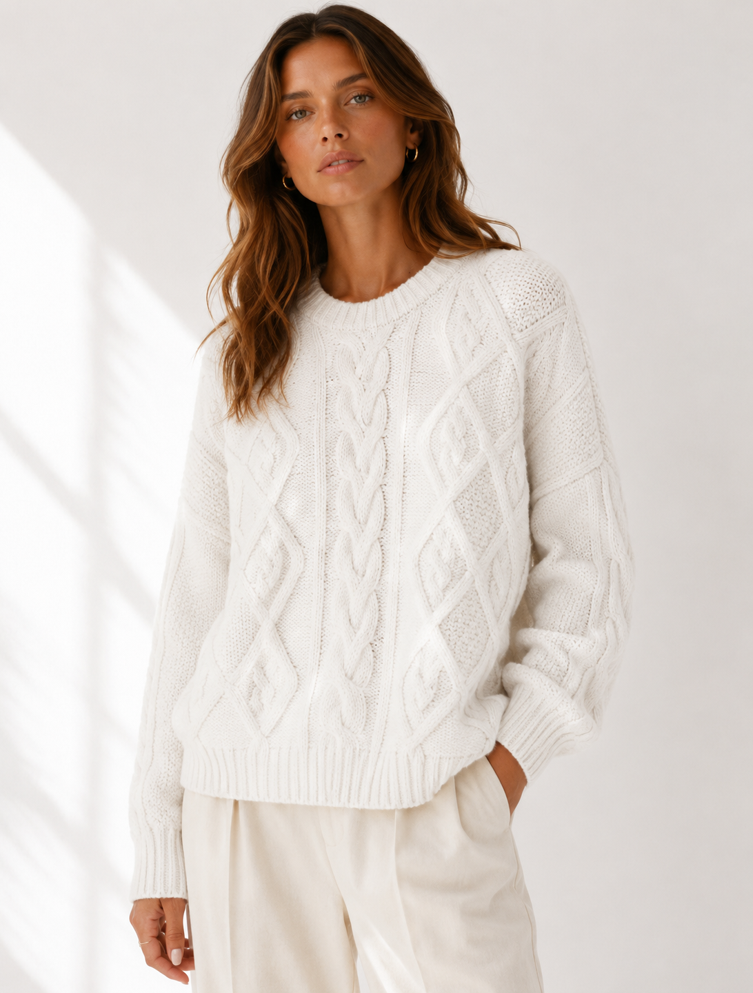 White Crew Neck Wool Blend Knit Sweater