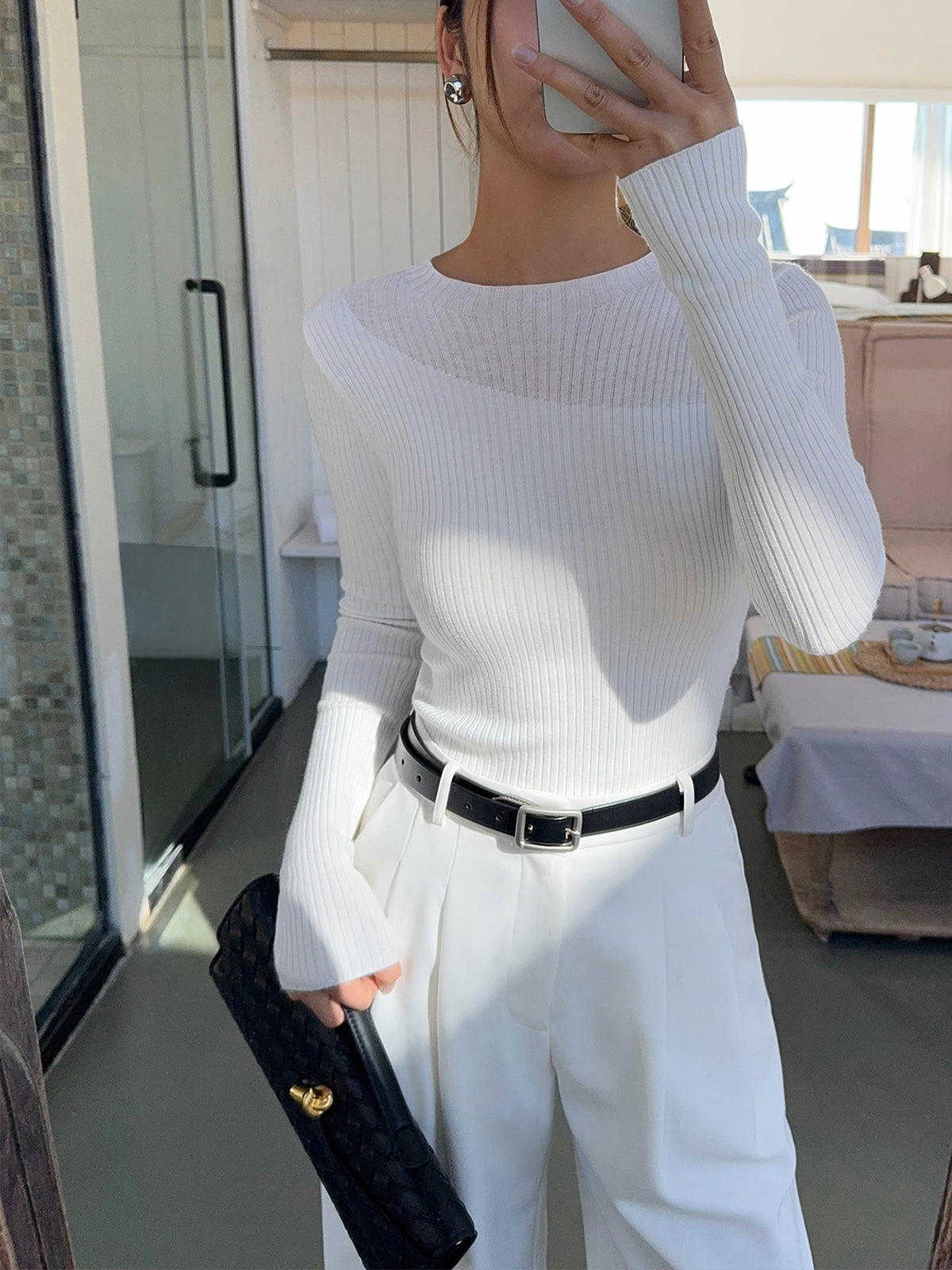White Ribbed Crew Neck Knit Top with Asymmetric Hem